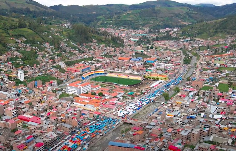 COMERCIANTES DE FERIA SABATINA Y DOMINICAL PREOCUPADOS POR ORDENANZA MUNICIPAL 002-2026 EN ANDAHUAYLAS